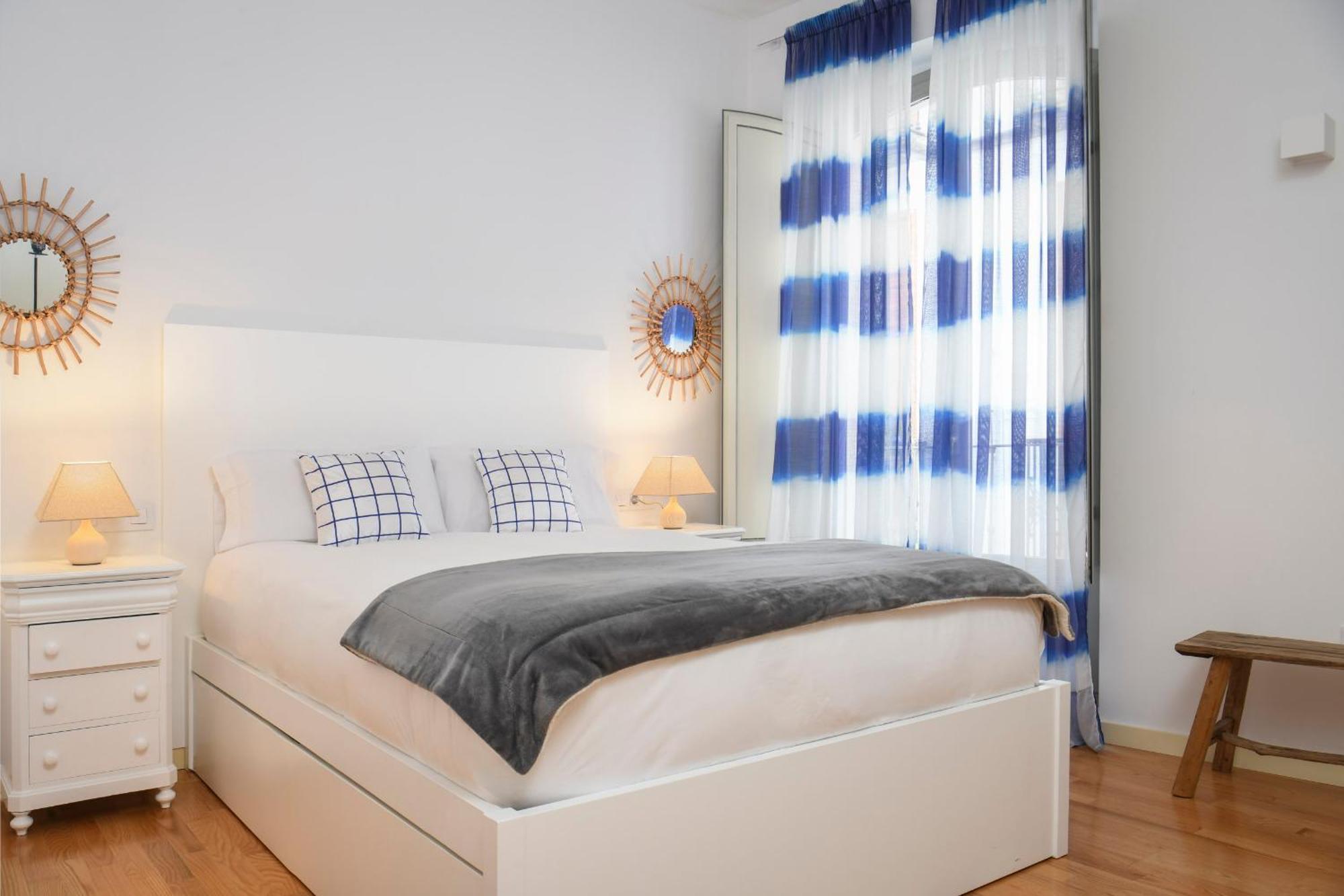 Magno Apartments Cervantes Siviglia Esterno foto