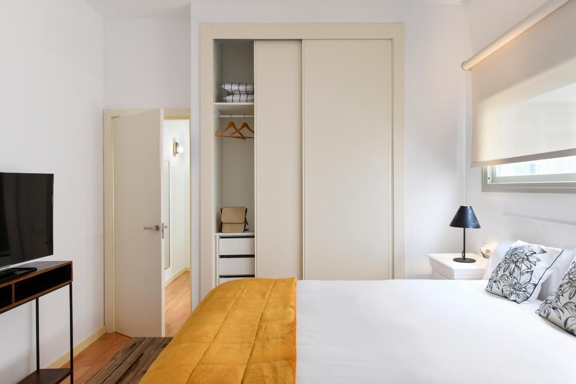 Magno Apartments Cervantes Siviglia Esterno foto